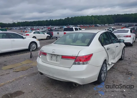 2011 Honda Accord 3.5 Ex-L из США, поврежденный, VIN 1HGCP3F83BA007157